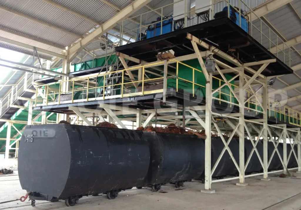 Palm fruit thresher machine used for separating palm fruit from bunches in palm oil production