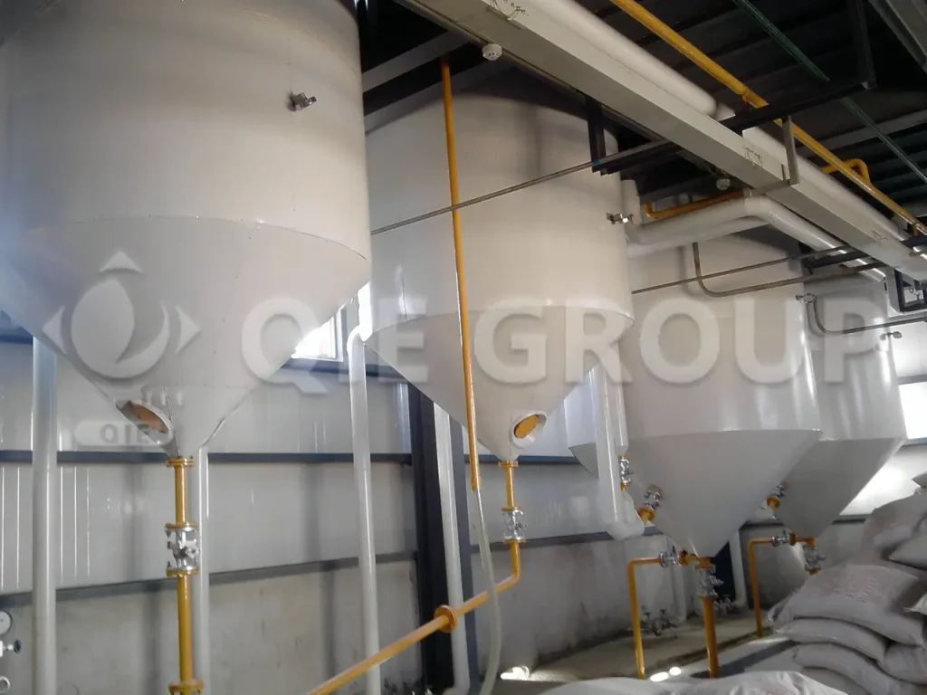 Soybean oil deodorization equipment for removing odor and free fatty acids
