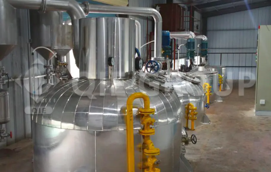 Edible oil deodorization tower used in vegetable oil refining process