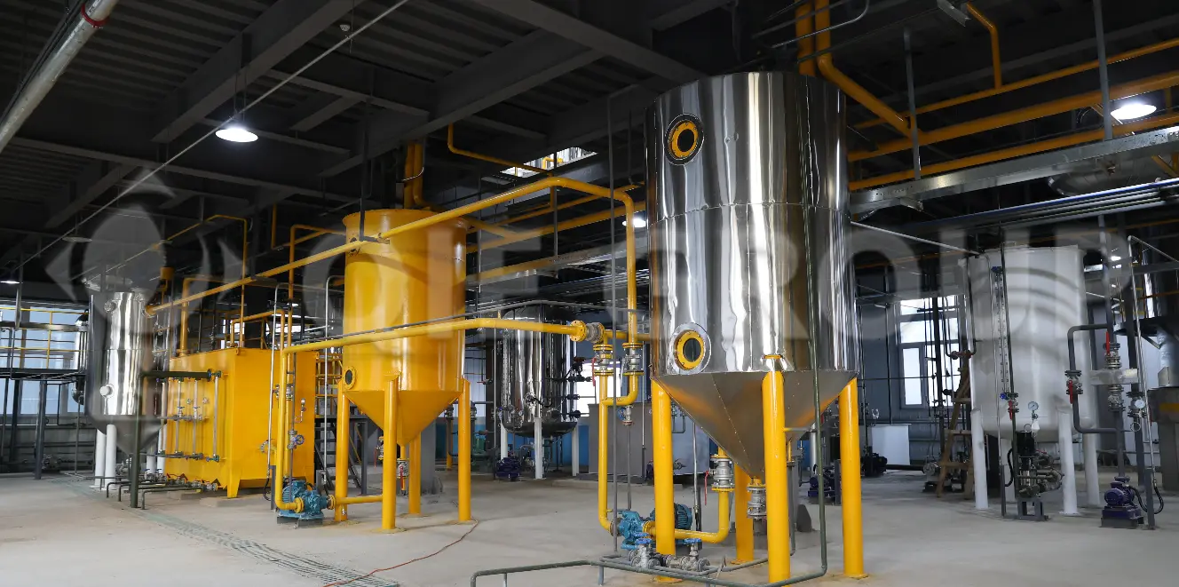 QIE Group soybean refining plant with deodorization tower and refining tanks