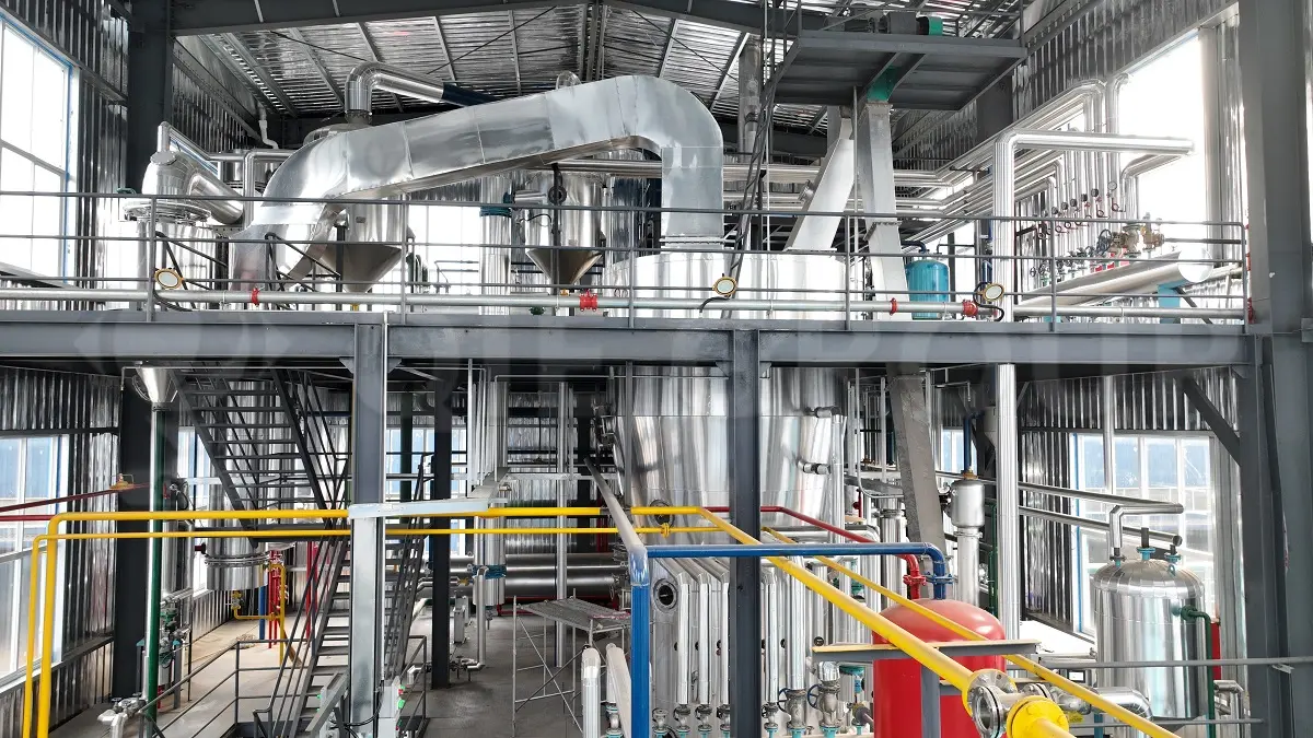 Edible oil desolventizing system (DT) used in solvent extraction plant for removing solvent from meal safely and efficiently
